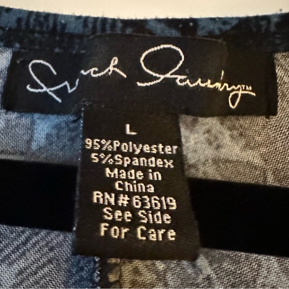 French Laundry, Tunic Top, Size Large, Blue Geometric Patterned - Picture 7 of 7